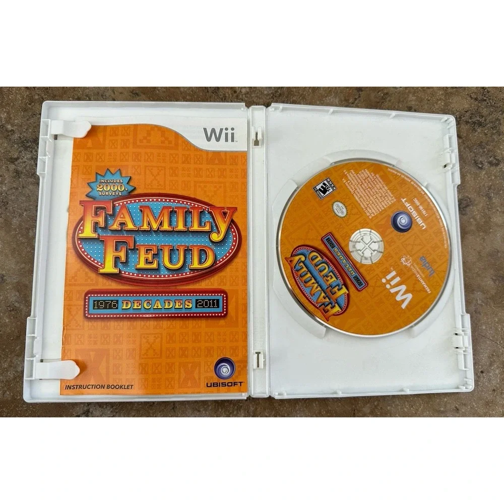 Family Feud: Decades (Nintendo Wii, 2010) With Instruction Booklet